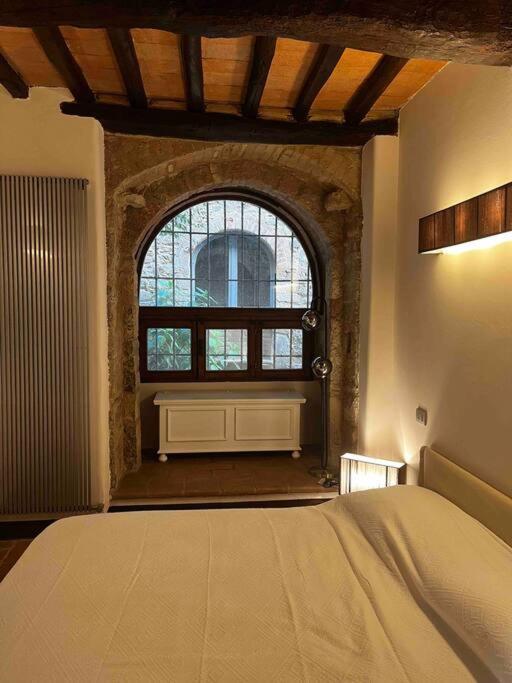 Medieval Tower In Umbria With Swimming Pool Montelagello Luaran gambar