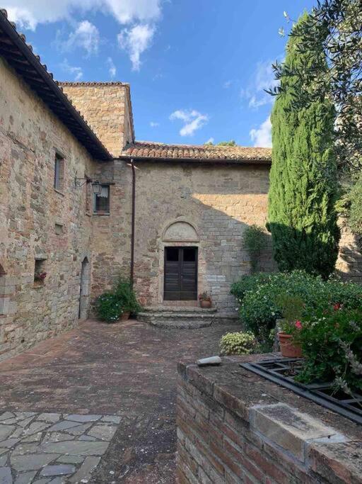 Medieval Tower In Umbria With Swimming Pool Montelagello Luaran gambar