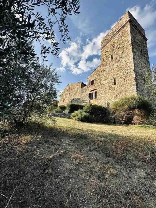 Medieval Tower In Umbria With Swimming Pool Montelagello Luaran gambar