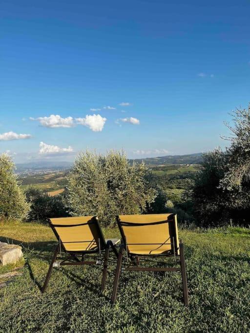 Medieval Tower In Umbria With Swimming Pool Montelagello Luaran gambar