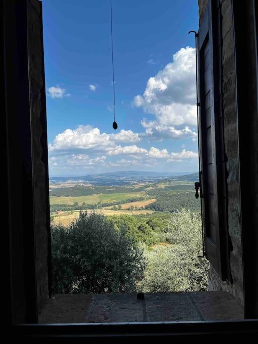 Medieval Tower In Umbria With Swimming Pool Montelagello Luaran gambar