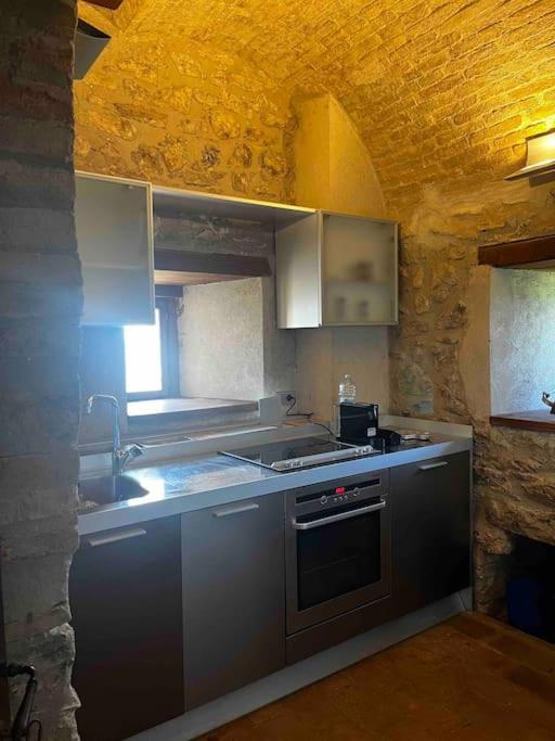 Medieval Tower In Umbria With Swimming Pool Montelagello Luaran gambar