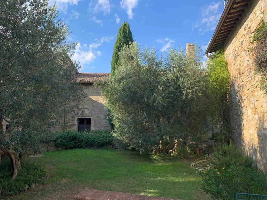 Medieval Tower In Umbria With Swimming Pool Montelagello Luaran gambar